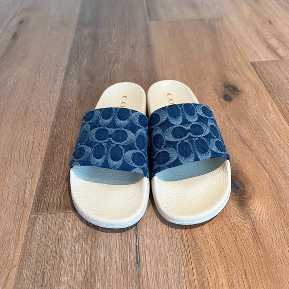 SOLD NEW Authentic Coach Udele Signature Monogram Denim Pool Slides in Denim 10 - Picture 3 of 12